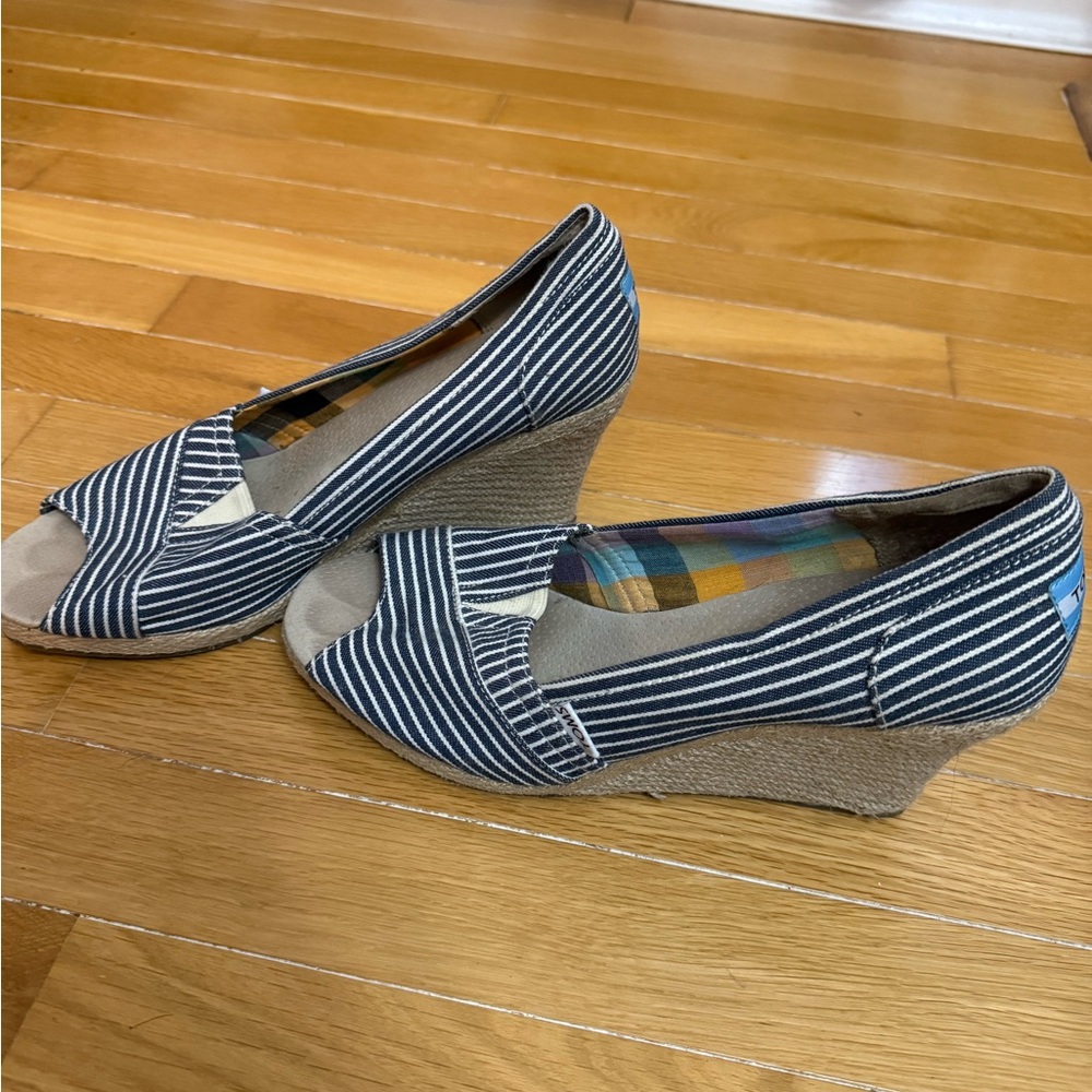 Toms Navy and White Striped Wedge Espadrilles